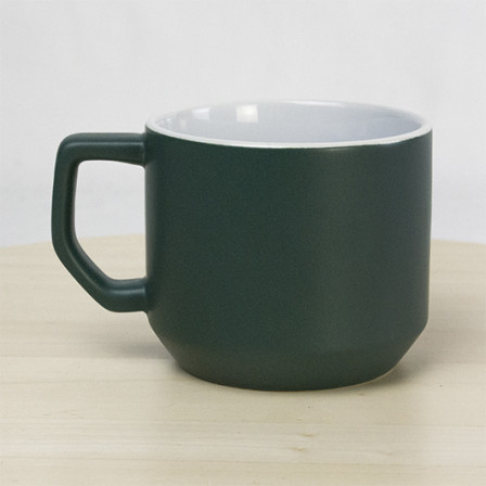 QUADRA, Керамічне горнятко з оригінальною геометричною ручкою, 330 мл