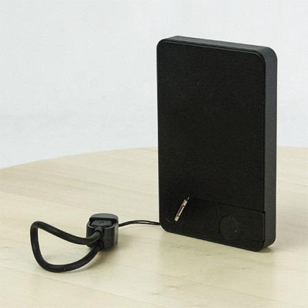 THOR, Павербанк 3 в 1 на 10 000 mAh з MagSafe, безпровідною зарядкою, цифровим індикатором заряду, підставкою та брелоком у формі кабелю