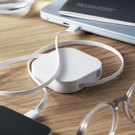 LINEA 100, Кабель-рулетка для швидкого заряджання (100 W/ PD), 6,4x6,4x1,4 см